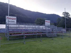 Bühnengerüst Tribüne